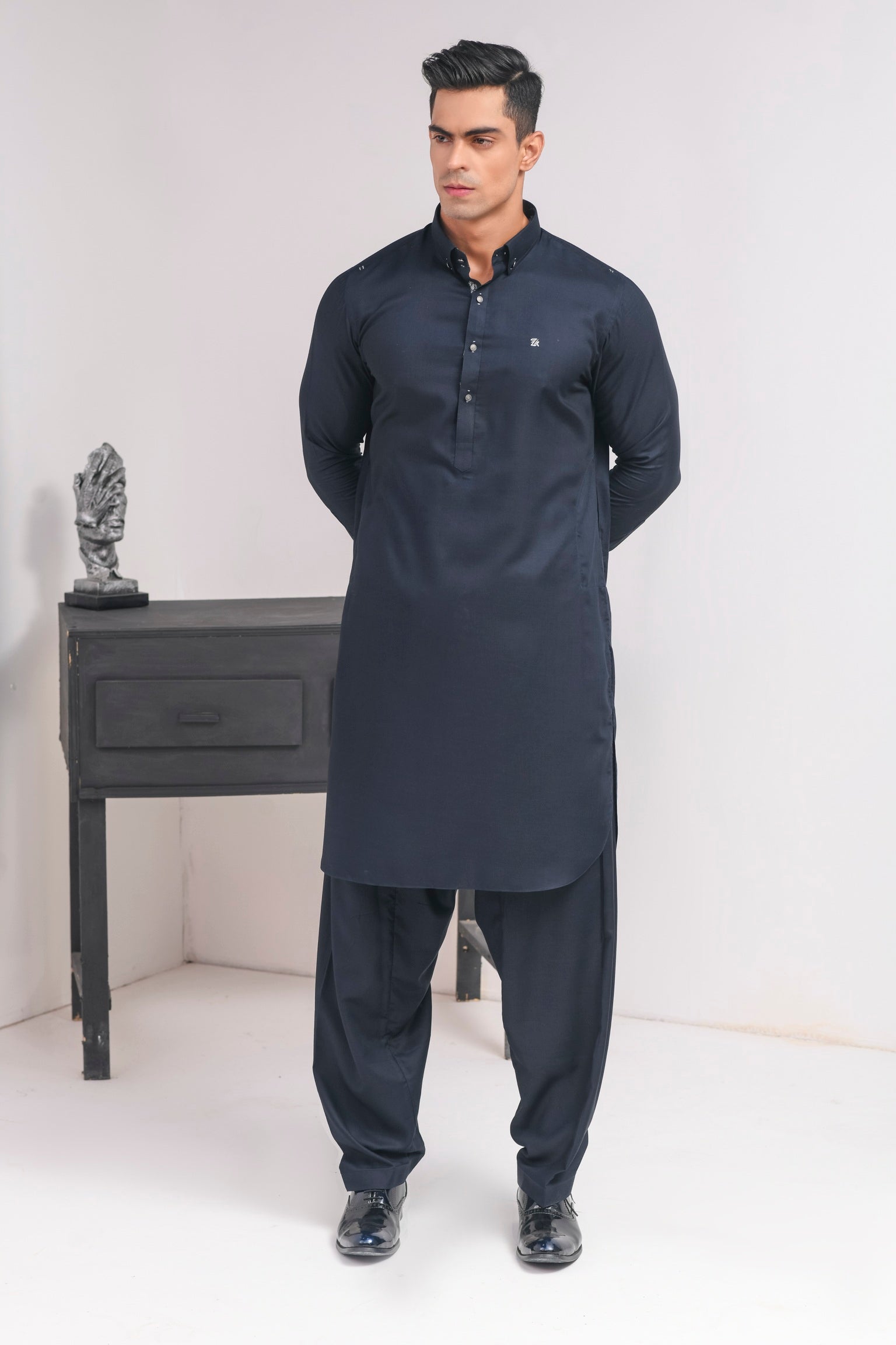 NAVY BLUE SHALWAR KAMEEZ