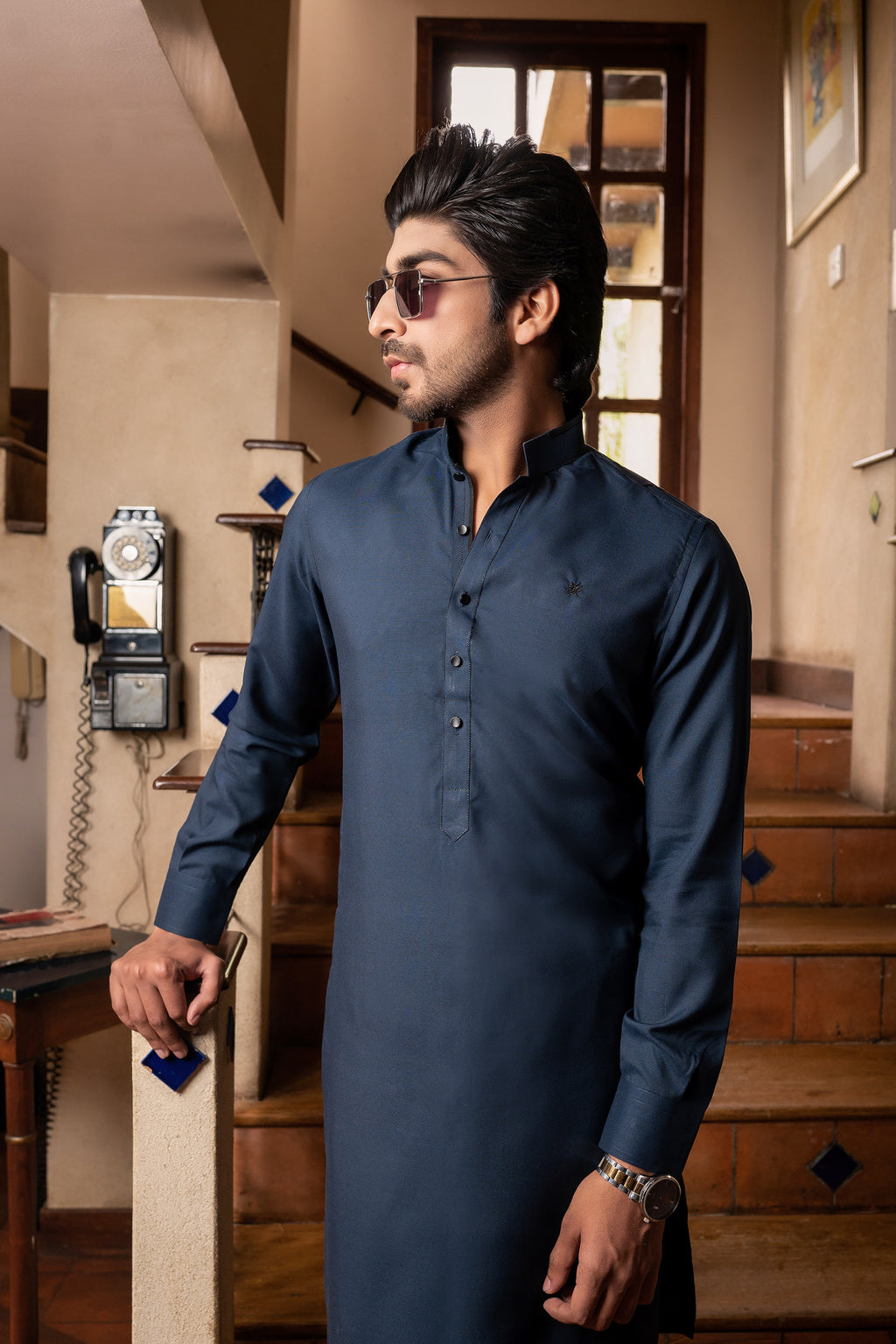 NAVY BLUE MANDARIN COLLAR KURTA TROUSER