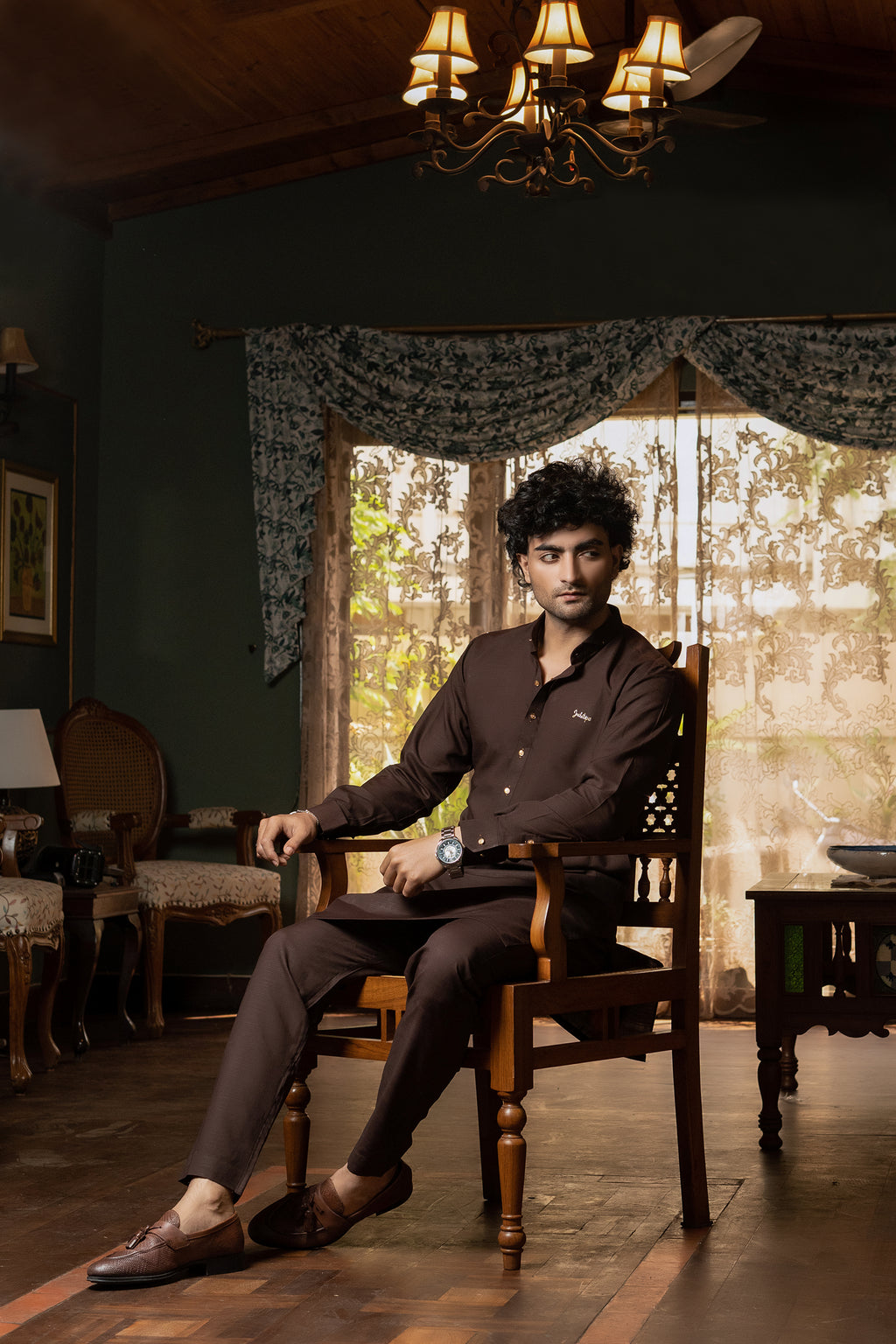 TEXTURED BROWN SIGNATURE KURTA TROUSER