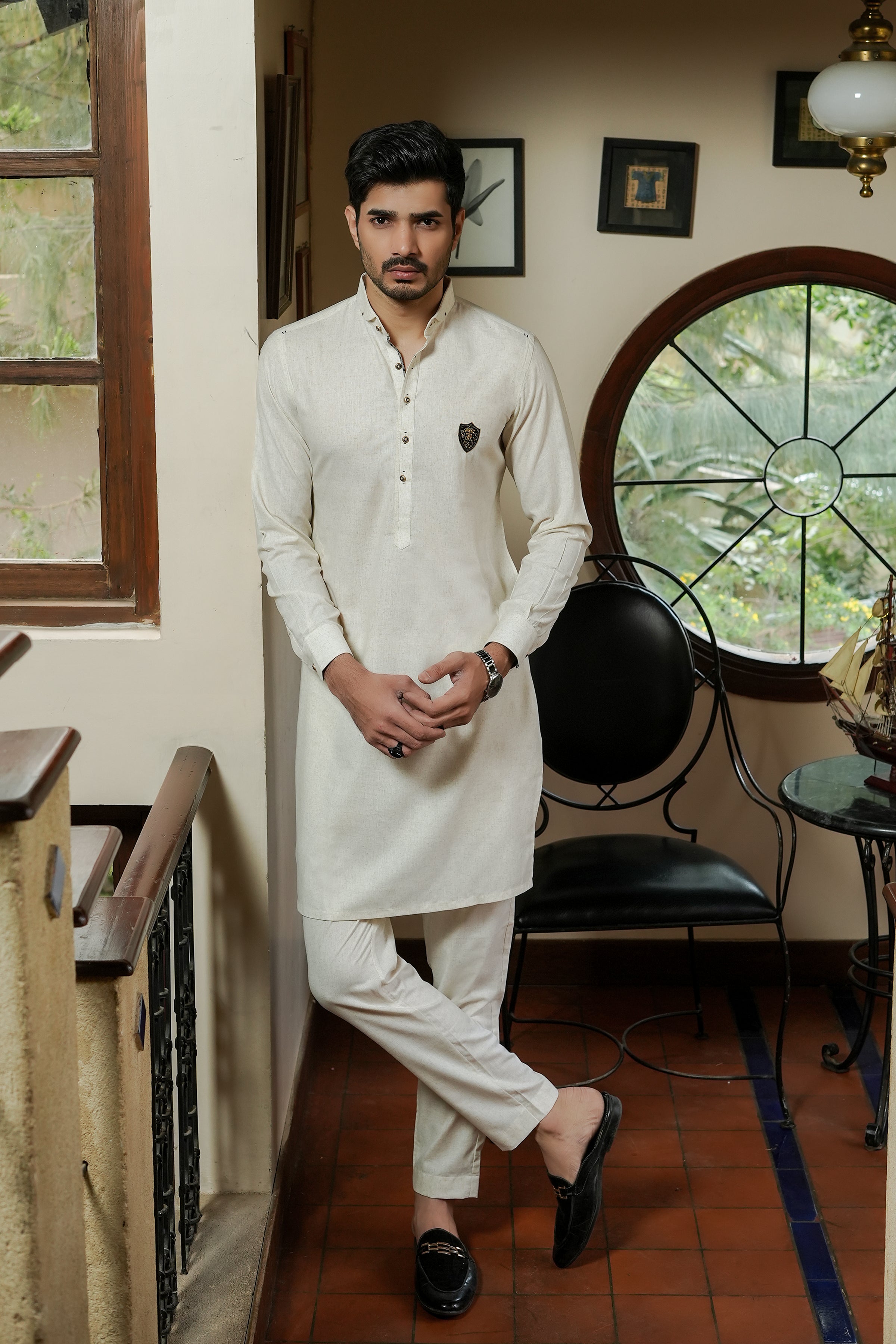 OFF WHITE CREAM PATCH KURTA TROUSER