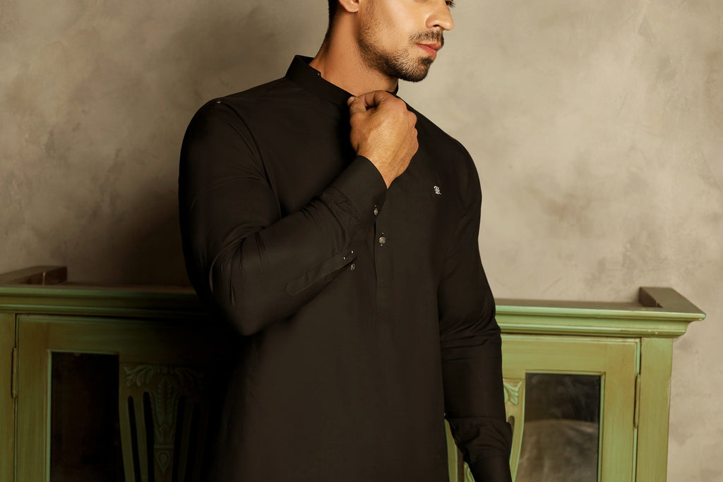 SIGNATURE BLACK KURTA TROUSER