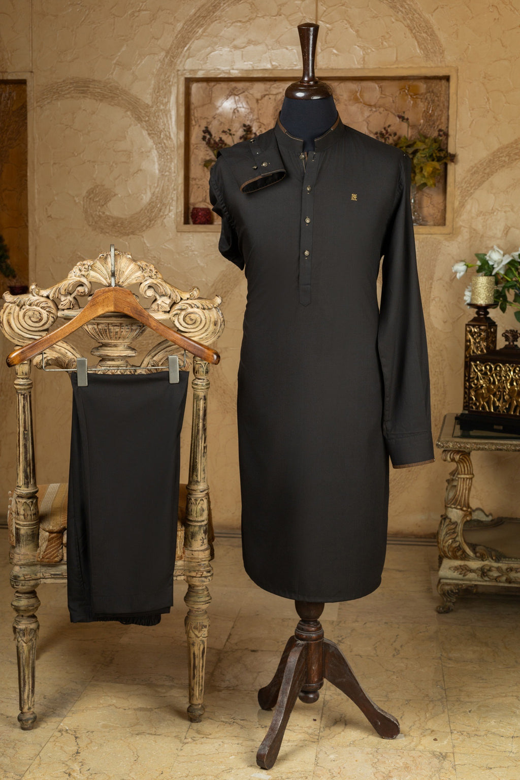 BLACK WITH BROWN CONTRAST KURTA TROUSER