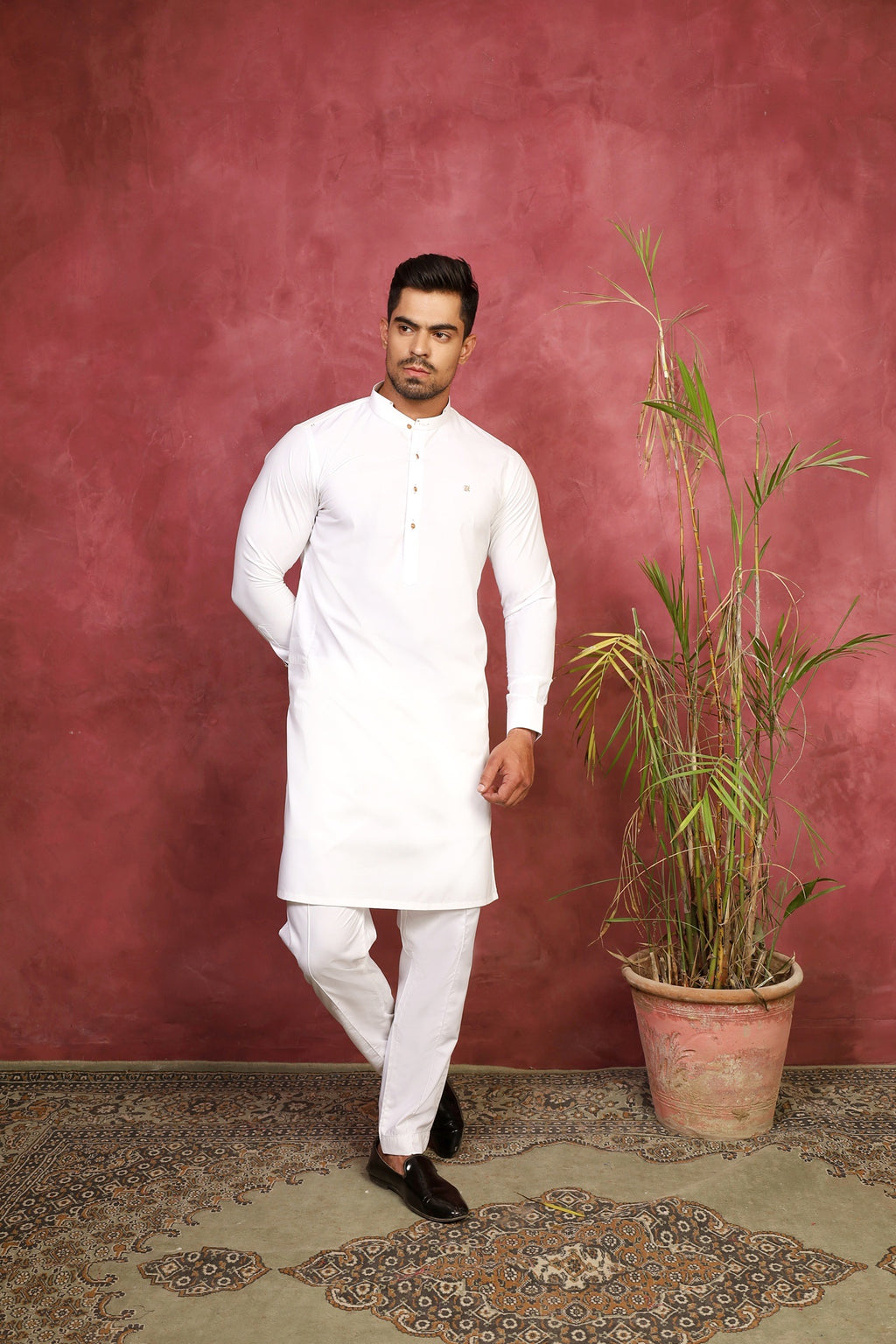 WHITE KURTA TROUSER