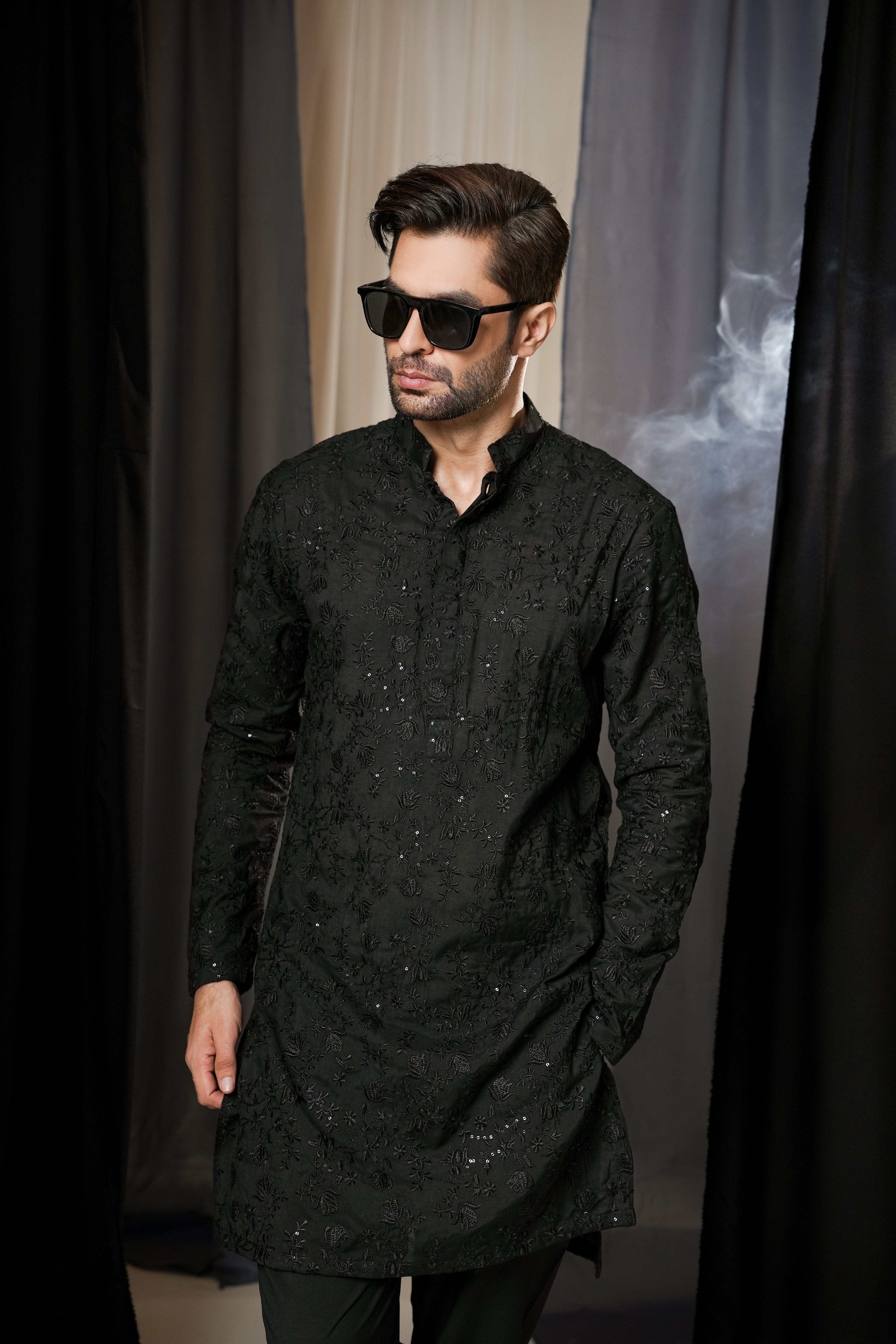 BLACK PATTERN EMBROIDERED KURTA TROUSER