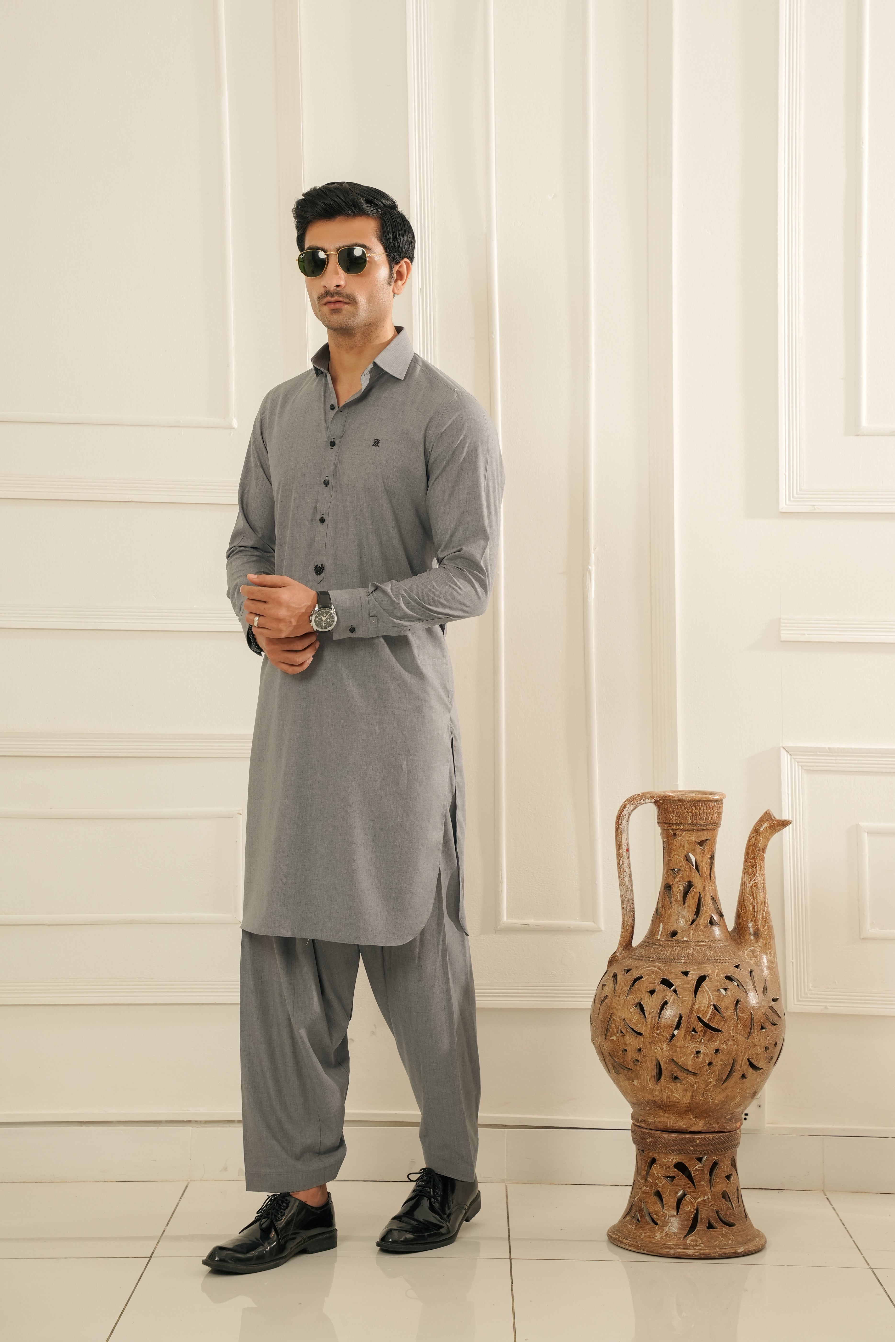 LIGHT GREY SHALWAR KAMEEZ