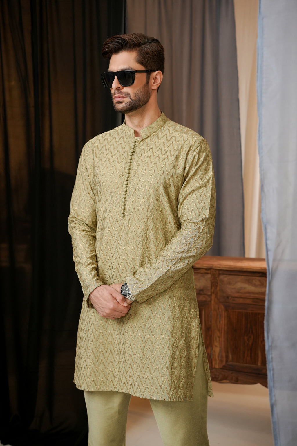 GREY OLIVE EMBROIDERED KURTA TROUSER