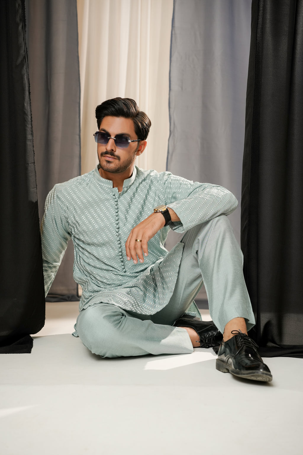 LIGHT BLUE EMBROIDERED KURTA TROUSER