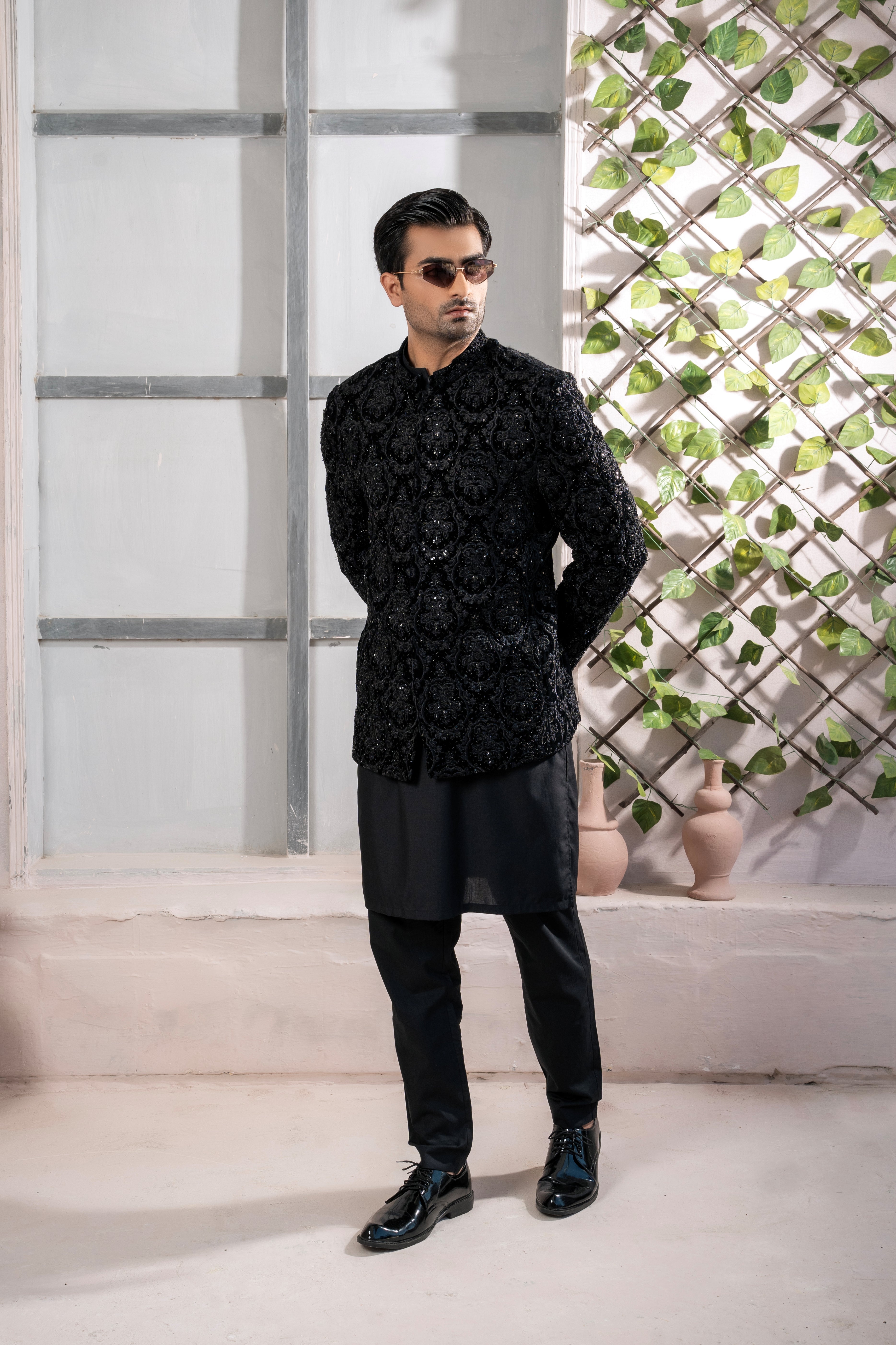 BLACK VELVET PRINCE COAT